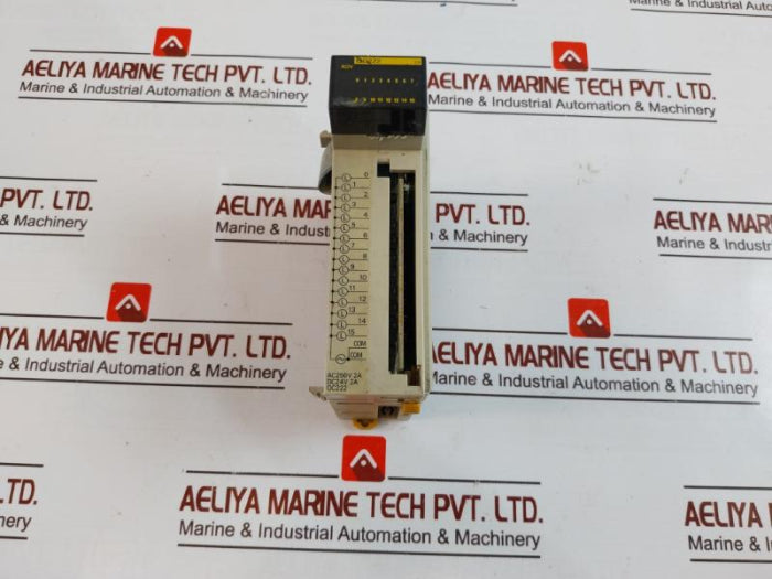 Omron Cqm1-oc222 Contact Output Unit
