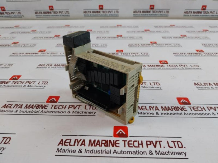 Omron Cqm1-oc222 Contact Output Unit