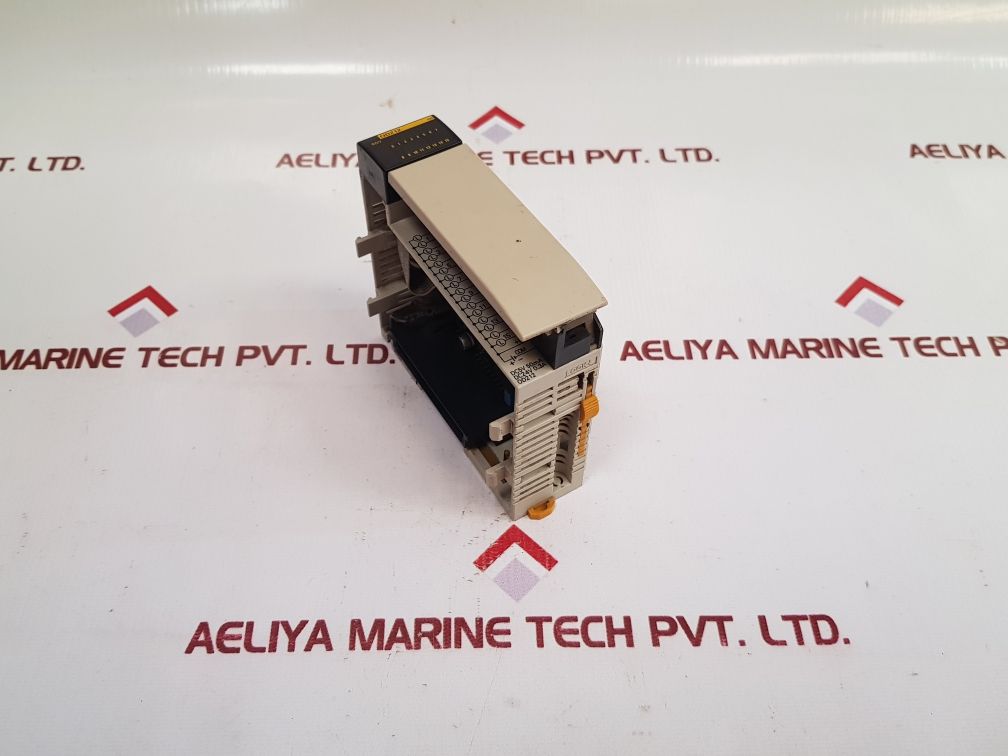 Omron Cqm1-od212 Output Unit Module 5-24Vdc, 0.3A
