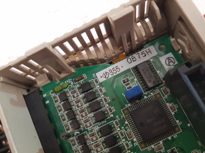 Omron Cqm1-od212 Output Unit Module 5-24Vdc, 0.3A