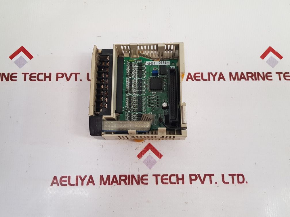 Omron Cqm1-od212 Output Unit Module 5-24Vdc, 0.3A
