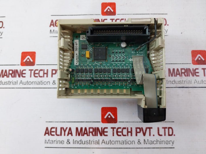 Omron Cqm1-od212 Output Unit 16 Point 94V-0