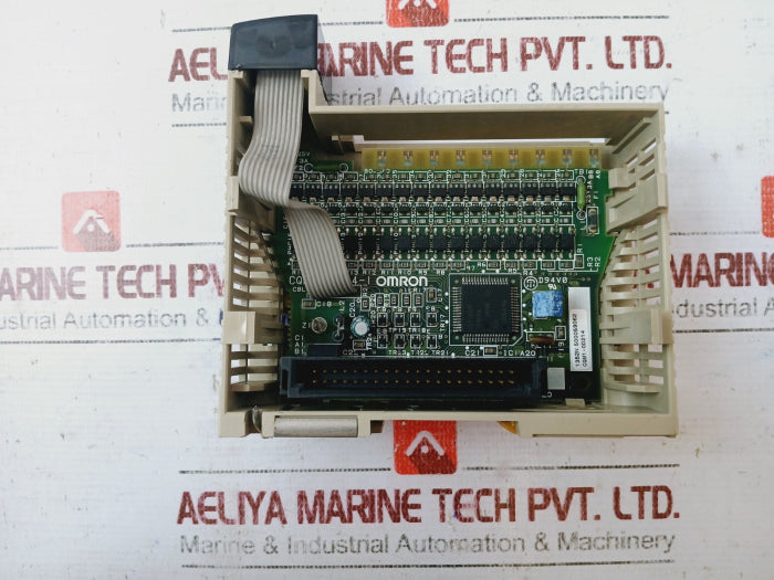 Omron Cqm1-od214 Output Unit 5-24Vdc, 0.3A/Point, 4.8A/Unit, 16Points