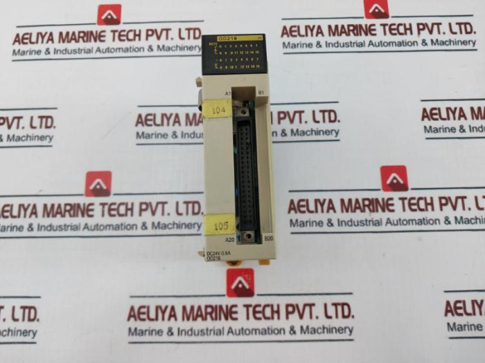 Omron Cqm1-od216 32 Points Output Module Dc24V