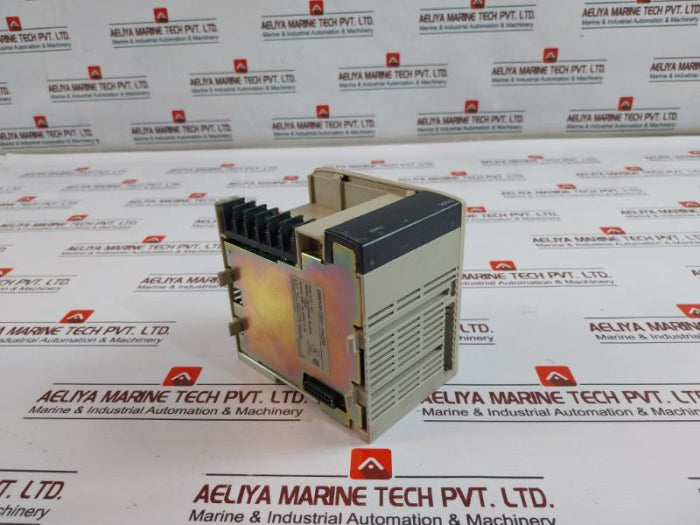 Omron Cqm1-pa206 Plc Power Supply Unit 100-240Vac,50/60Hz,120Va