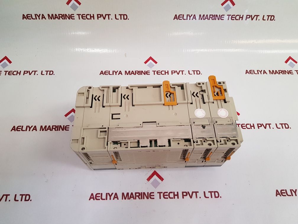Omron Pa203,Cqm1H-cpu51,Mab42,Id212 Module Rack