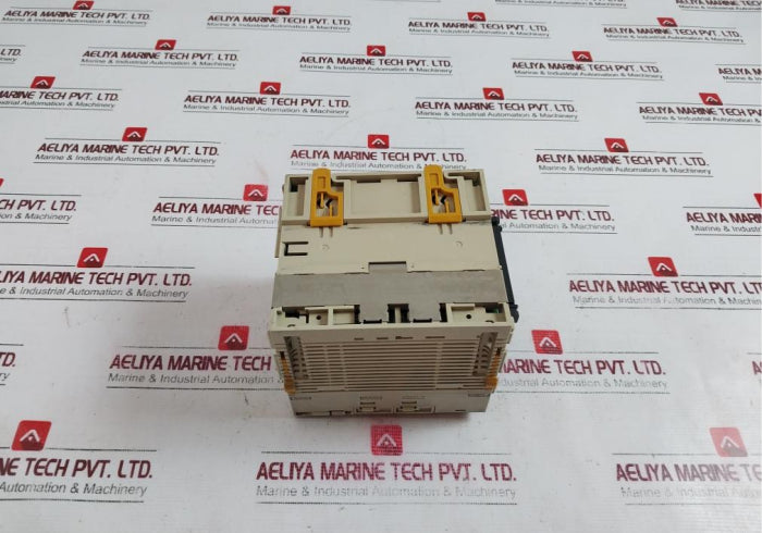 Omron Cqm1H-cpu51 Programmable Controller Cpu Unit 24Vdc 10Ma 16 Points