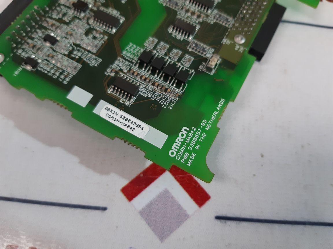 Omron CQM1H-MAB42 Analog I/O Board