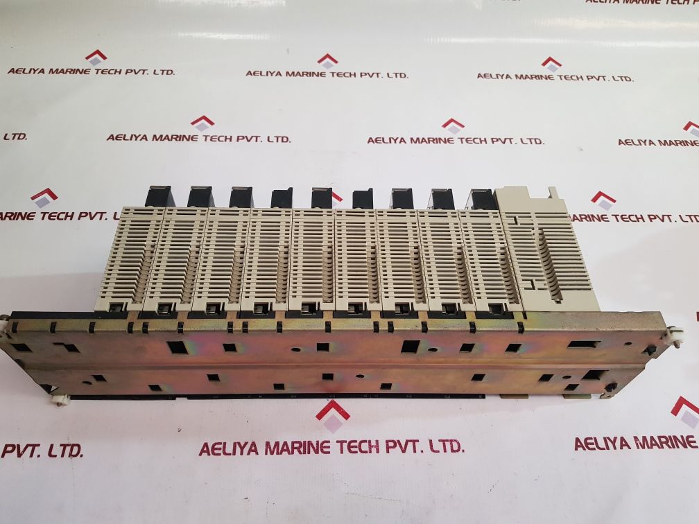 Omron pa207r,da08c,ad081-v1,pts12 module rack