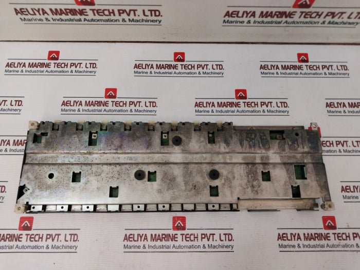 Omron Cs1W-bc083 Base Unit 05602013