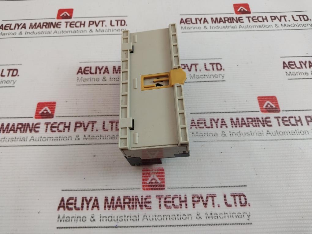 Omron Drt2-id16-1 Remote Input Module