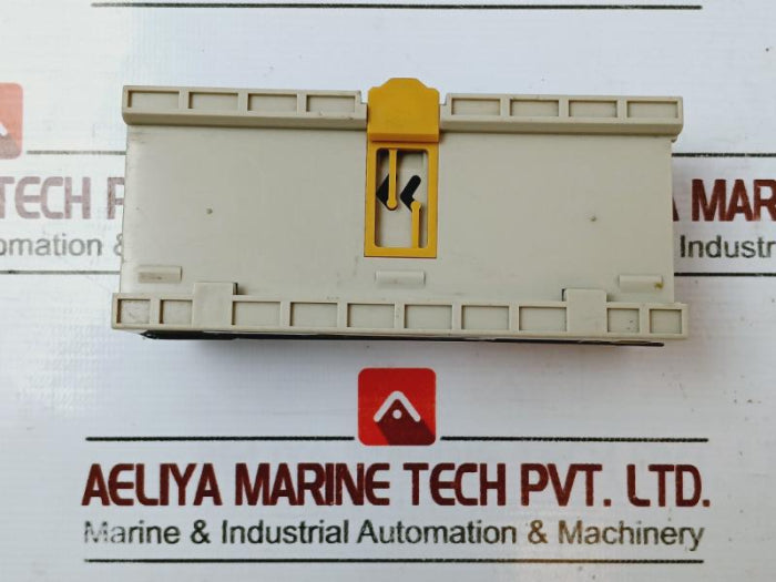 Omron Drt2-od16 Remote I/O Terminal Basic Unit 24V Dc, 0.5A/Point,T4A