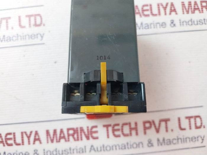 Omron Dts Solid State Timer 0-60 Seconds 24Vdc 2A