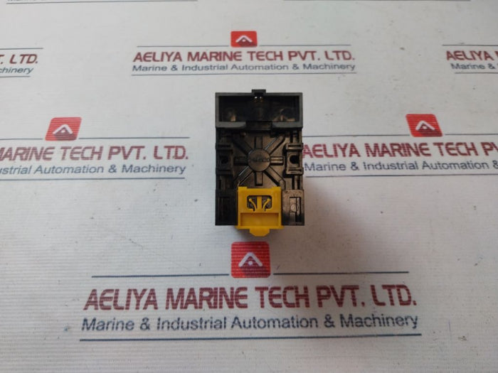 Omron Dts Solid State Timer 0-60 Seconds 24Vdc 2A