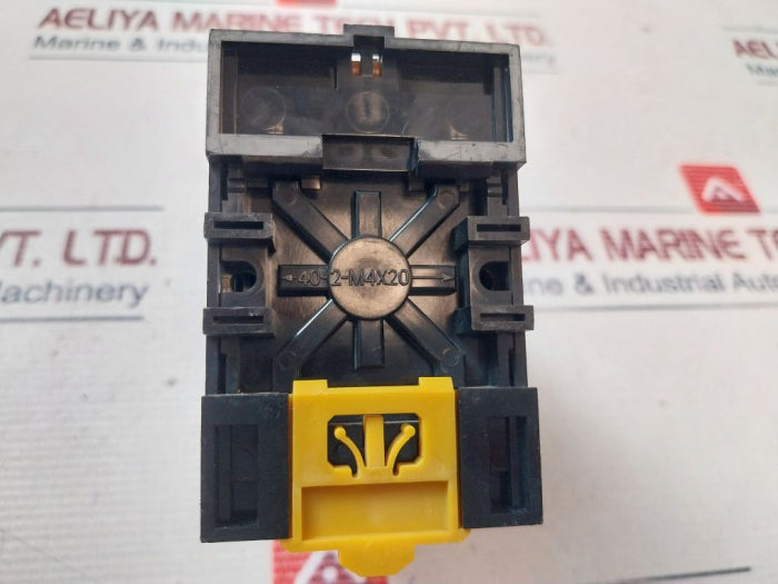 Omron Dts Solid State Timer 0-60 Seconds 24Vdc 2A