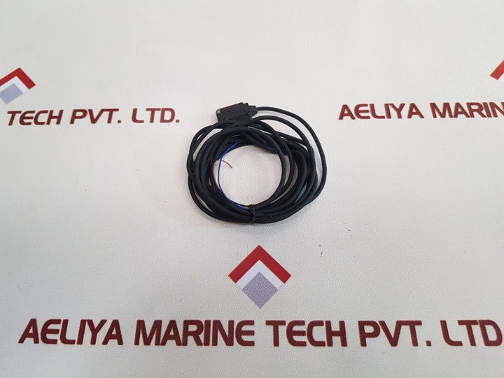 Omron E3T-sr23 Photoelectric Switch 12 To 24V Dc - Aeliya Marine Tech
