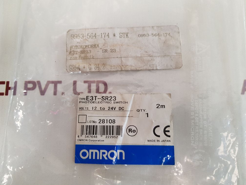 Omron E3T-sr23 Photoelectric Switch 12 To 24V Dc