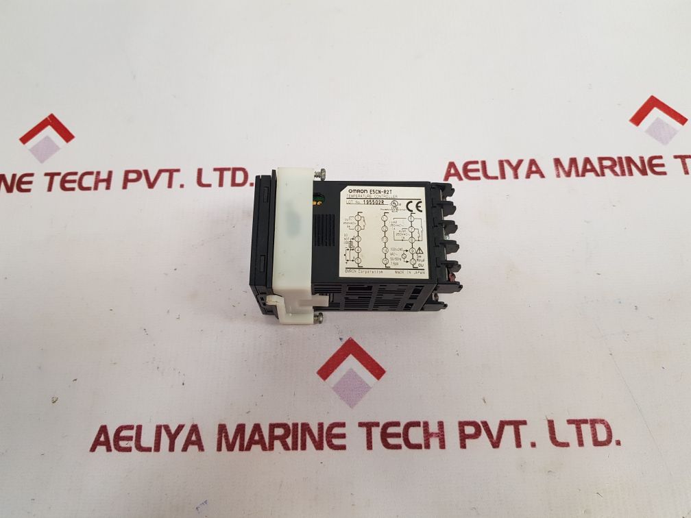 Omron E5Cn-r2T Temperature Controller Used One