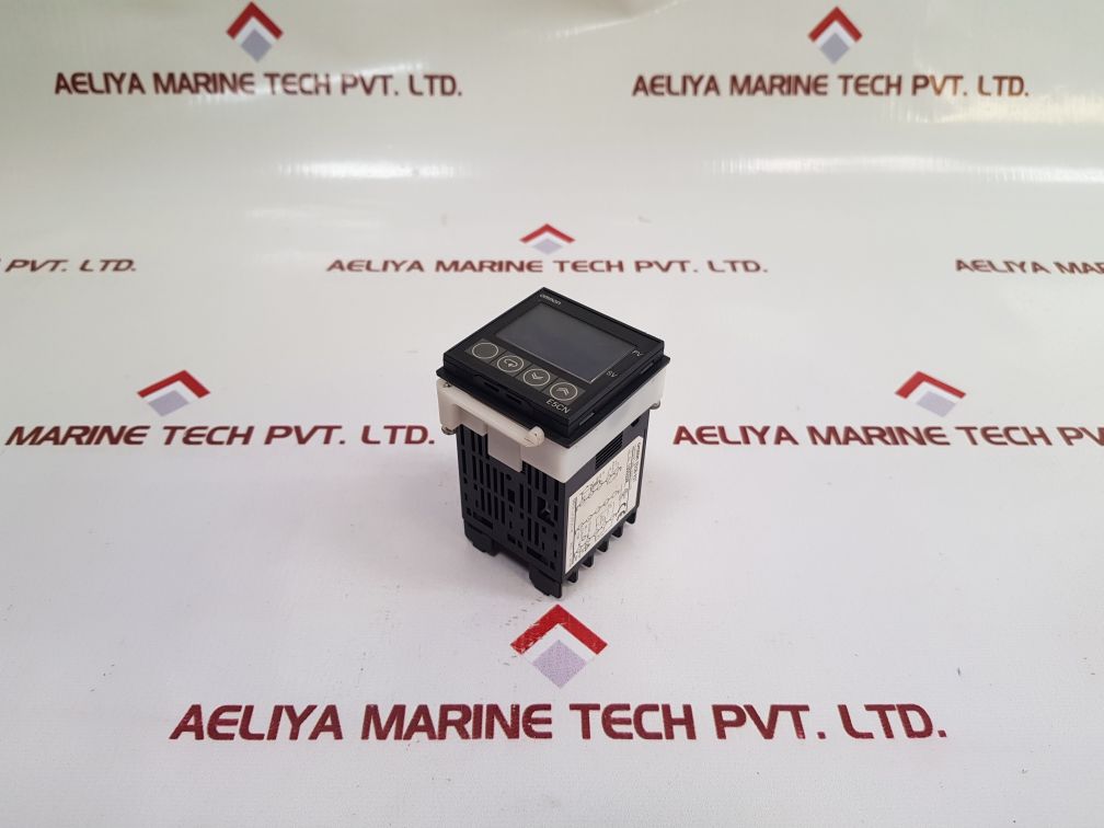 Omron E5Cn-r2T Temperature Controller Used One