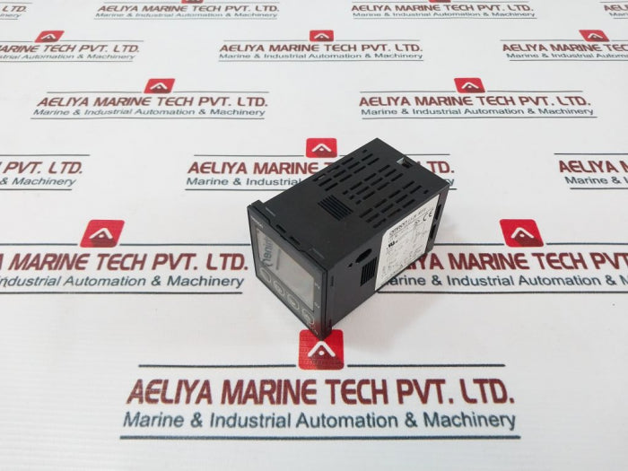 Omron E5Cn-r2Tu Temperature Controller 250Vac 3A 50/60Hz 6Va