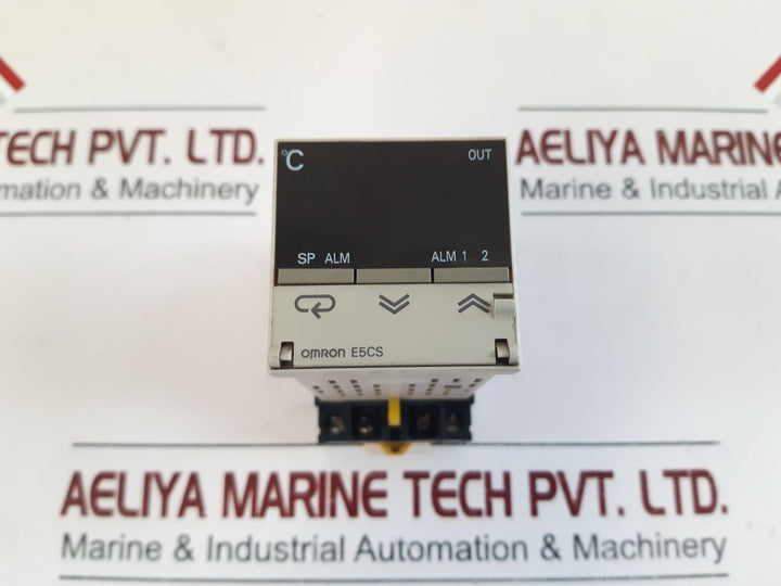Omron E5Cs-r1Gu-w Temperature Controller
