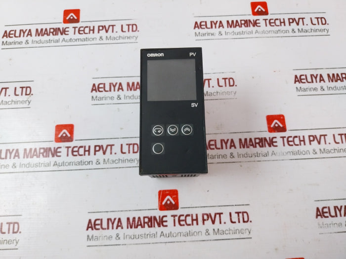 Omron E5en-r3mt-500-n Thermostat Temperature Controller 50/60hz 8.5va