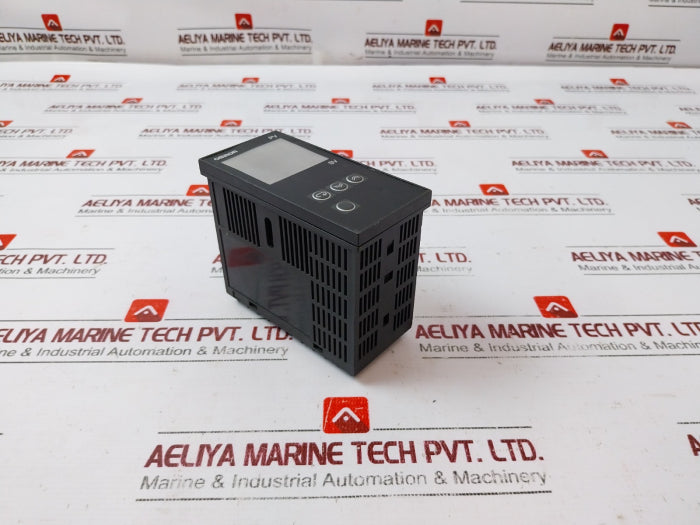 Omron E5en-r3mt-500-n Thermostat Temperature Controller 50/60hz 8.5va