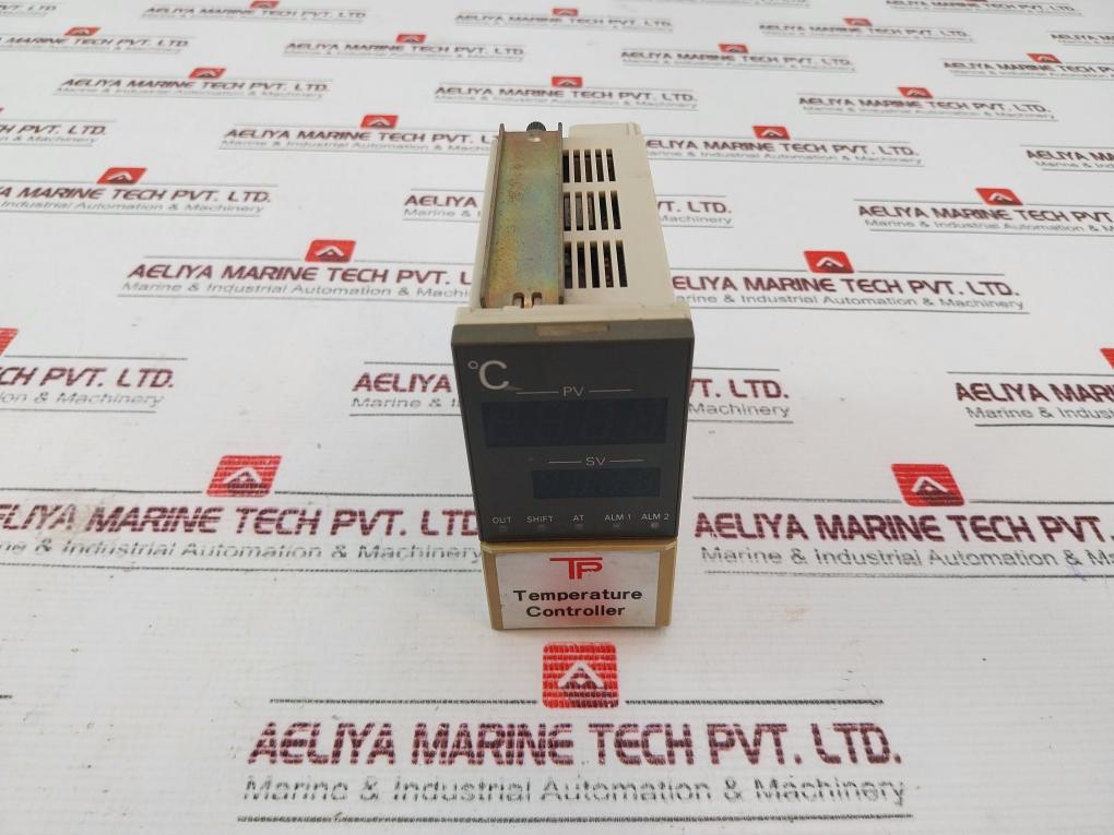 Omron E5Ex-a Temperature Controller 3A 100 To 240Vac 50/60 Hz