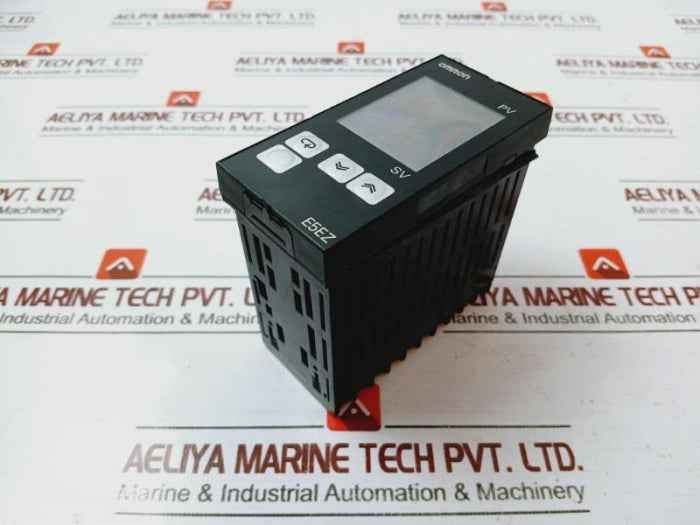 Omron E5Ez-c3Mt Digital Temperature Controller 100-240Vac 8.5A 4-20Ma