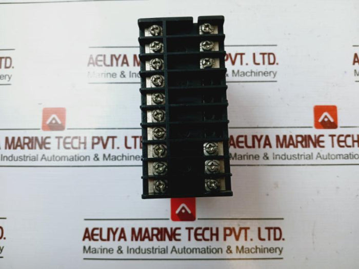 Omron E5Ez-c3Mt Digital Temperature Controller 100-240Vac 8.5A 4-20Ma