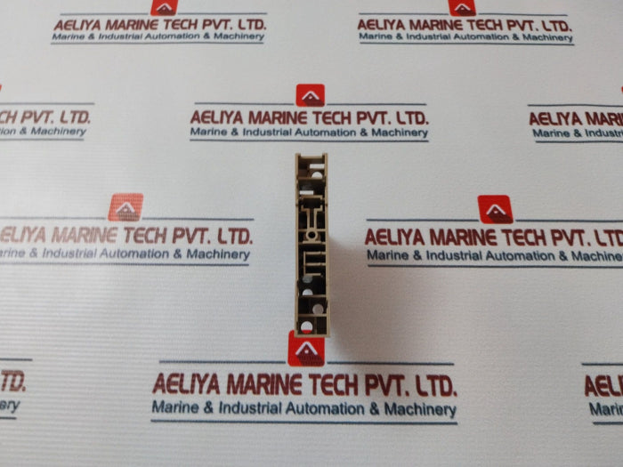 Omron G2R-1-sni Relay With Socket Base 10A 250Vac