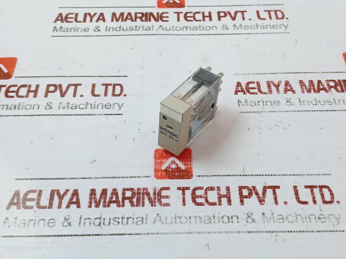 Omron G2R-2-snd(S) Switching Relay 24V Dc 120V Ac