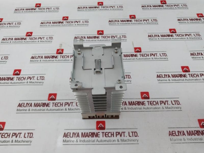OMRON G3PB-515B-3N-VD Solid State Contactor AC200-480V Input DC12-24V