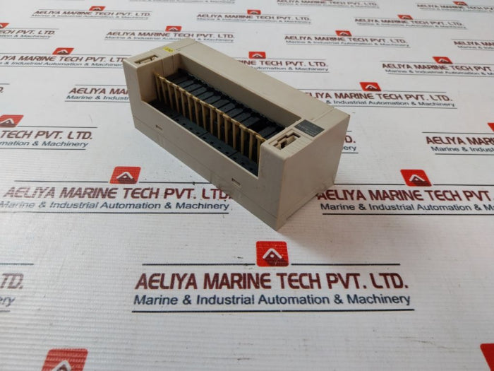 Omron Gt1-ros16, 16 Points Relay Unit 2A 250Vac