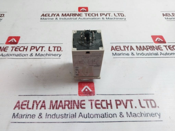 Omron H3Ba-n8H Timer Relay 220Vac 50/60Hz 1.2S-300H