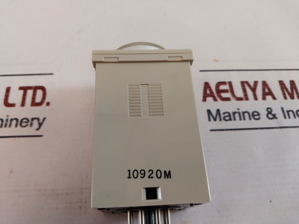 Omron H3Bh-8 Power Off Delay Timer 0.5 To 10 Sec