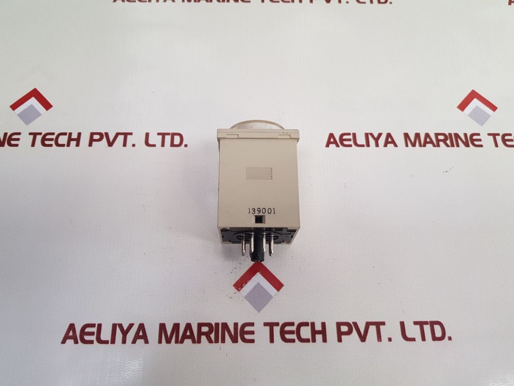Omron H3Cr-a8E Timer 100-240Vac 100-125Vdc Iec60947-5-1