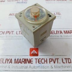 Omron H3Cr-f8 Series Din Rail Panel Mount Timer Relay 100-240Vac 50/60Hz