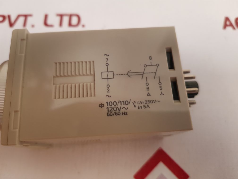 Omron H3Cr-g8L Solid State Timer , 5A 250Vac