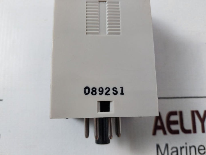 Omron H3Cr-h8L Timer 0 To 12 Sec