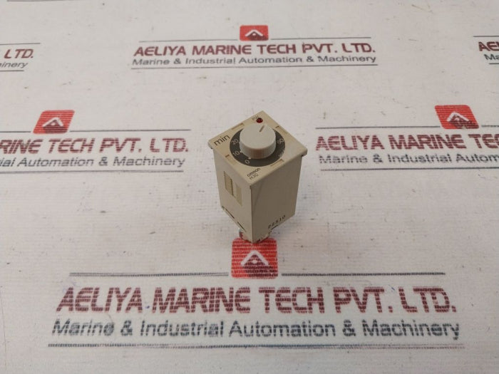 Omron H3G-8A Timer 0-60 Min 200/220/240Vac 50/60 Hz