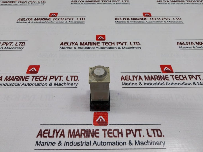 Omron H3Ja-8C Timer Relay With Base 5A 250Vac Resistive Load