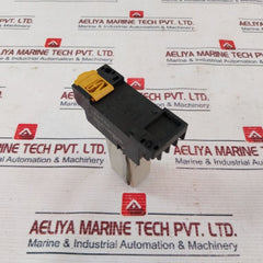 Omron H3Y-2 Timer Relay With Base 24Vdc 0-1.0 Sec