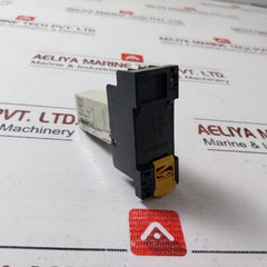 Omron H3Y-2 Timer With Base 0-30 Sec 24V Ac 5A