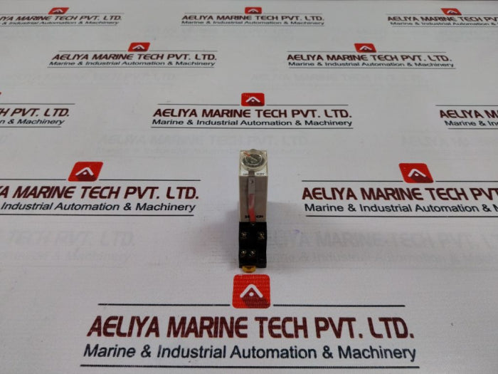 Omron H3Y-2 Timer With Base 24V Dc