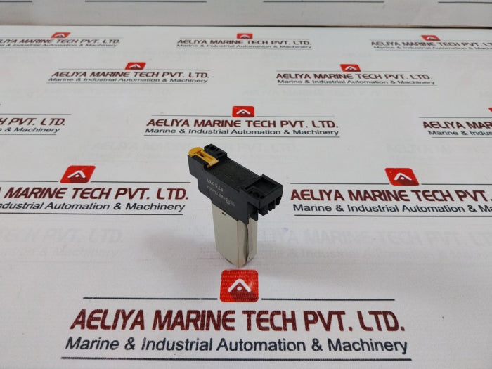 Omron H3Y-2 Timer With Base 24V Dc