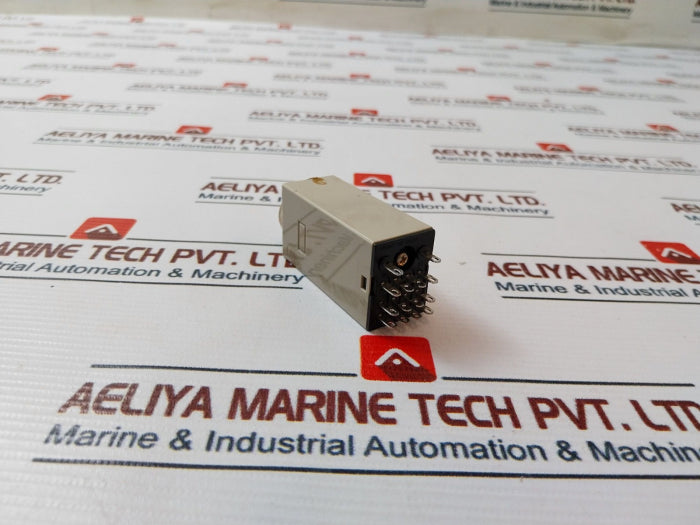 Omron H3Y-4 Time Delay Relay 0-30 Sec