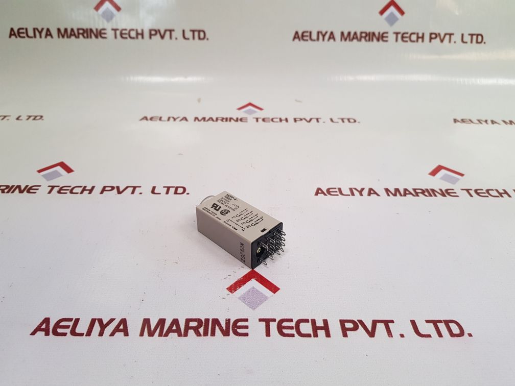 Omron H3Y-4 Timer 120S