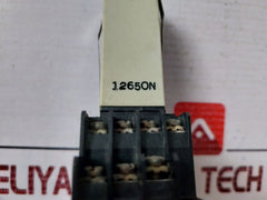 Omron H3Y-4 Timer Base 110 Vac 0-60 Sec