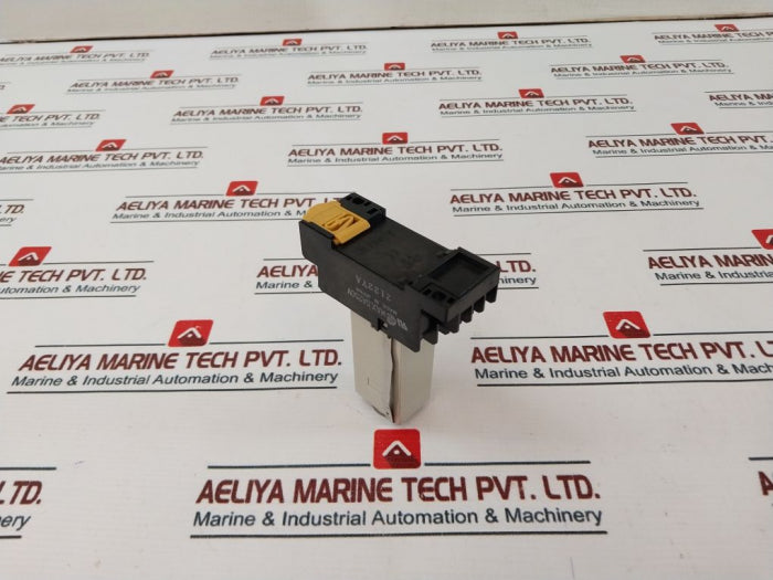 Omron H3Y-4 Timer Relay With Base Ac100-120V 50/60Hz